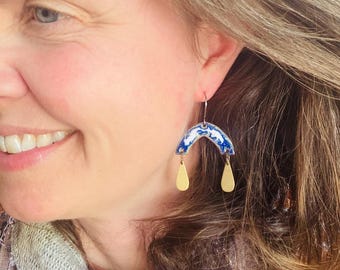 Chandelier earrings / blue glass / enamel / brass / statement earrings - Alaska studio