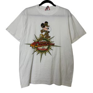 90's Mickey Mouse Indiana Jones T-shirt Sz M (B640)