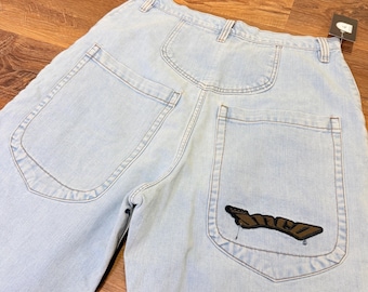 Vintage JNCO Broderade Loose Fit Baggy Jeanshorts Storlek 34