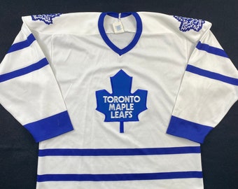 maple leafs jersey canada