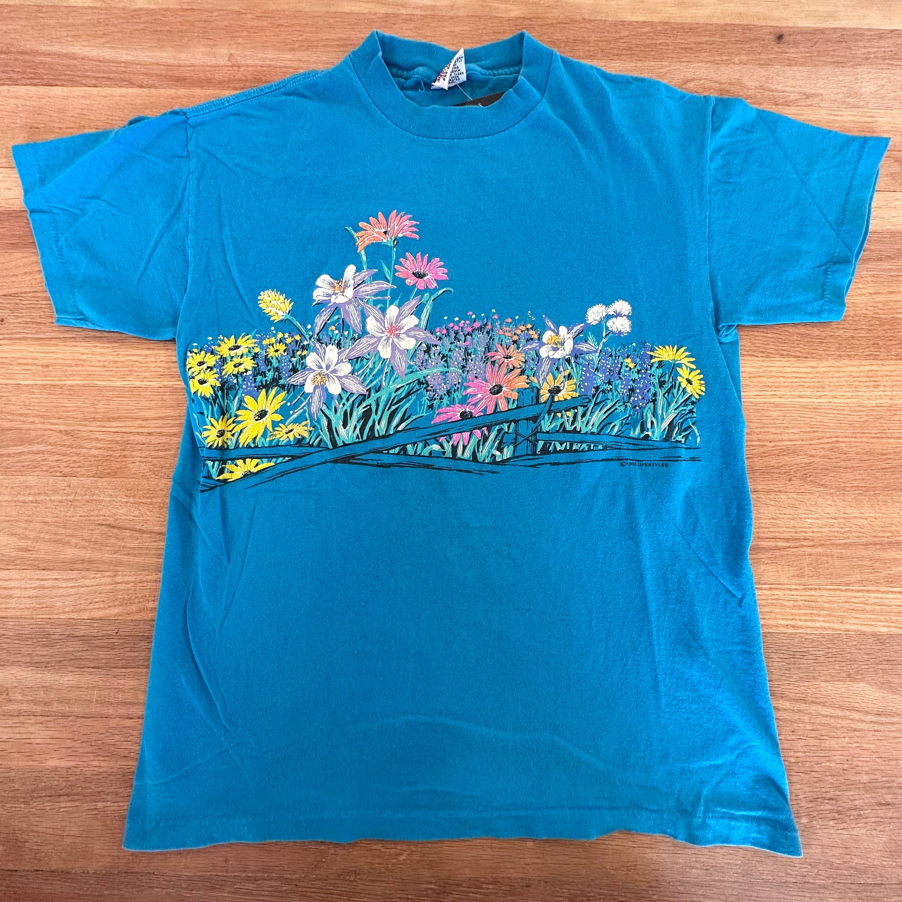 1990 Floral T-Shirt Sz M (A1547)