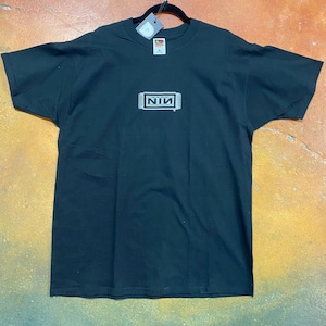 Maglietta con logo riflettente Nine Inch Nails degli anni '90, da uomo, XL