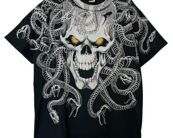 Camiseta azul líquido con calaveras y serpientes de los años 2000, talla XL (B446)