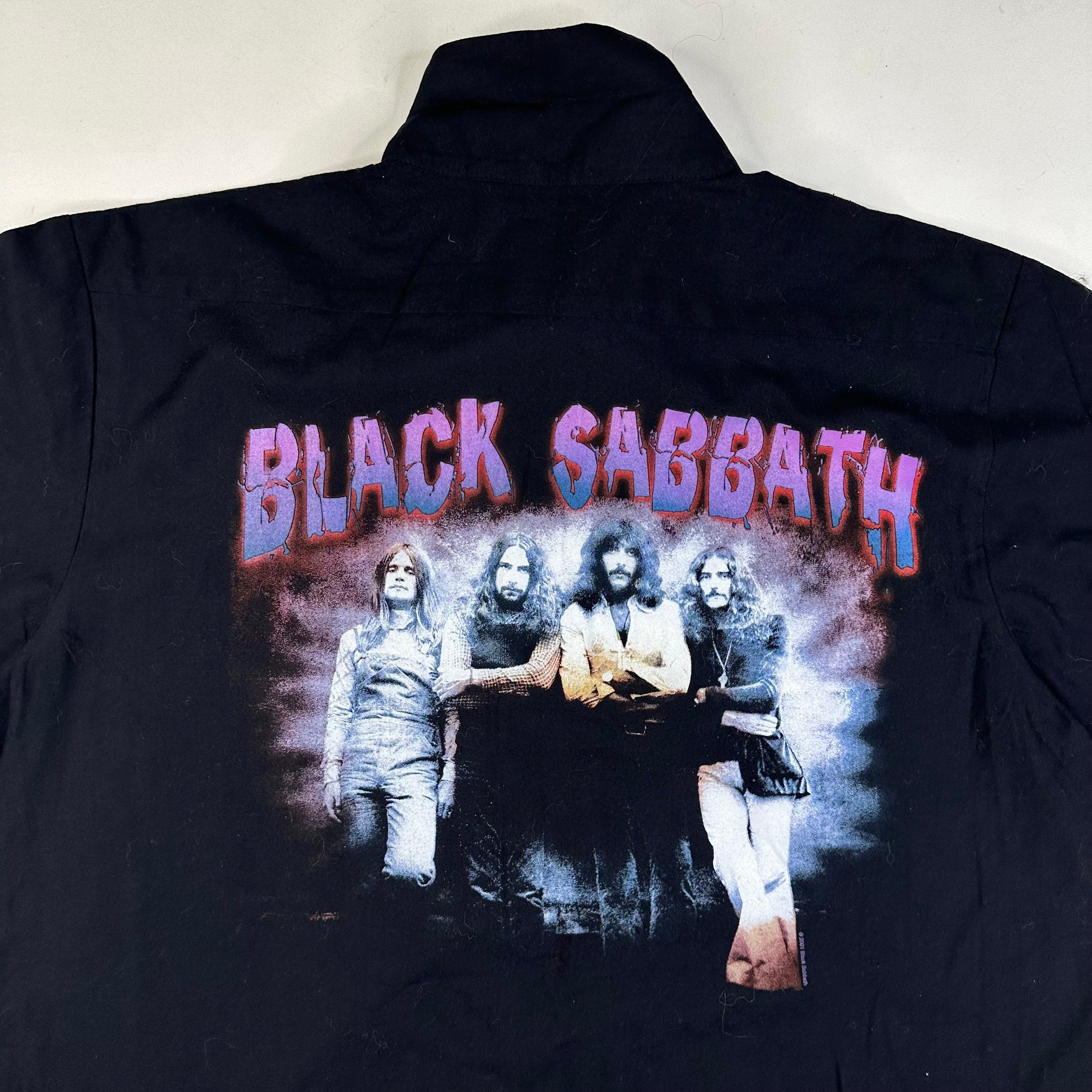 2001 Black Sabbath Button up Shirt Sz XL (X928) - Etsy 2001 Black Sabbath Button up Shirt Sz XL (X928) - Etsy