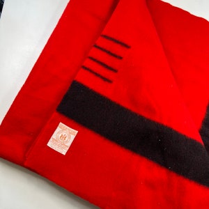 Hudson bay blanket red and black new arrivals