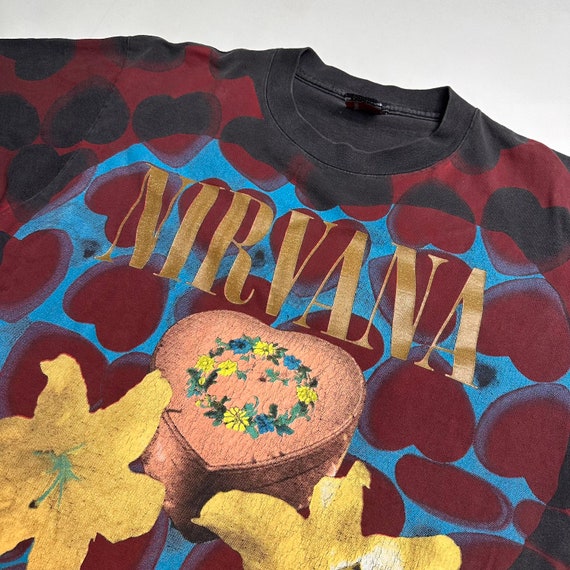 1993 Nirvana Heart Shaped Box T-shirt Sz Large Vintage - Etsy 1993 Nirvana Heart Shaped Box T-shirt Sz Large Vintage - Etsy