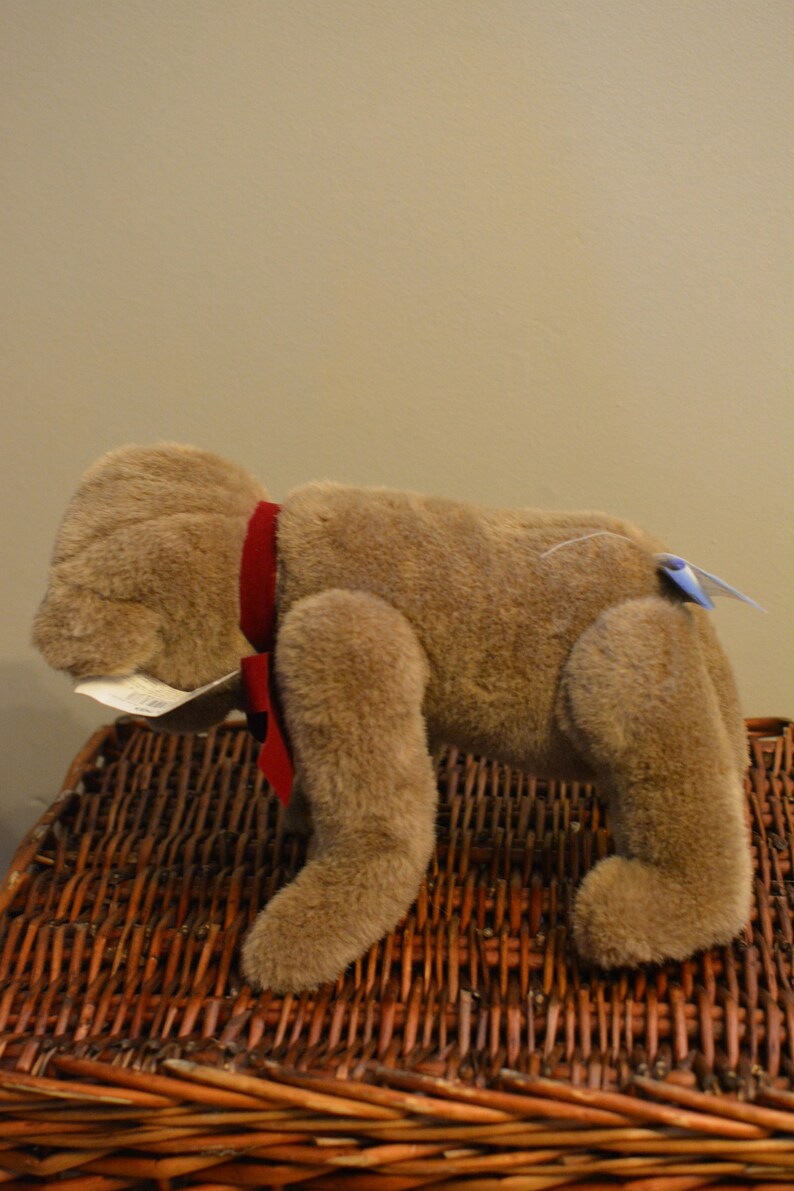 Vintage GUND Classic Bear Growlie #2367 New with Tags!