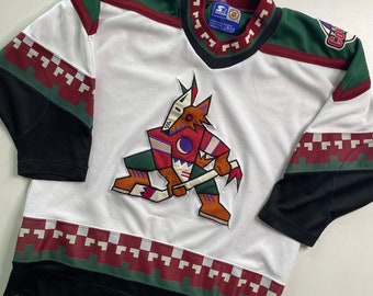 phoenix coyotes throwback jersey