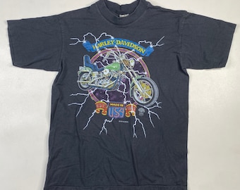 80s Harley Davidson Motorcycle T-shirt Size Large (X069)
