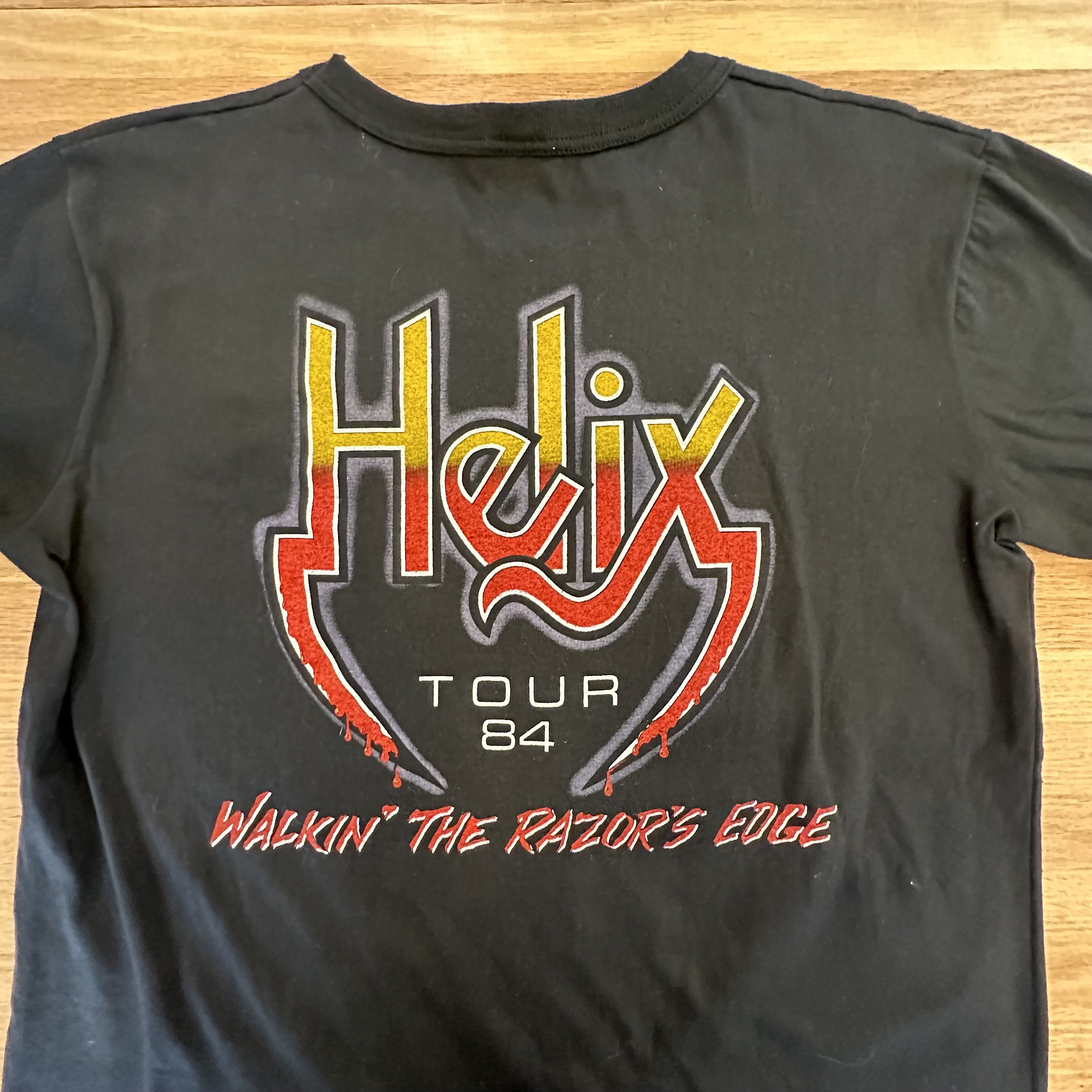 1984 Helix Tour T-shirt Sz XL (A3315) - Etsy