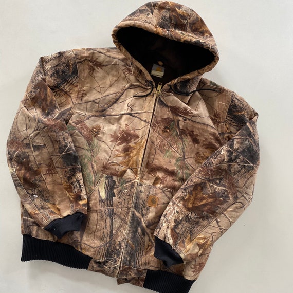 vintage carhartt camo jacket