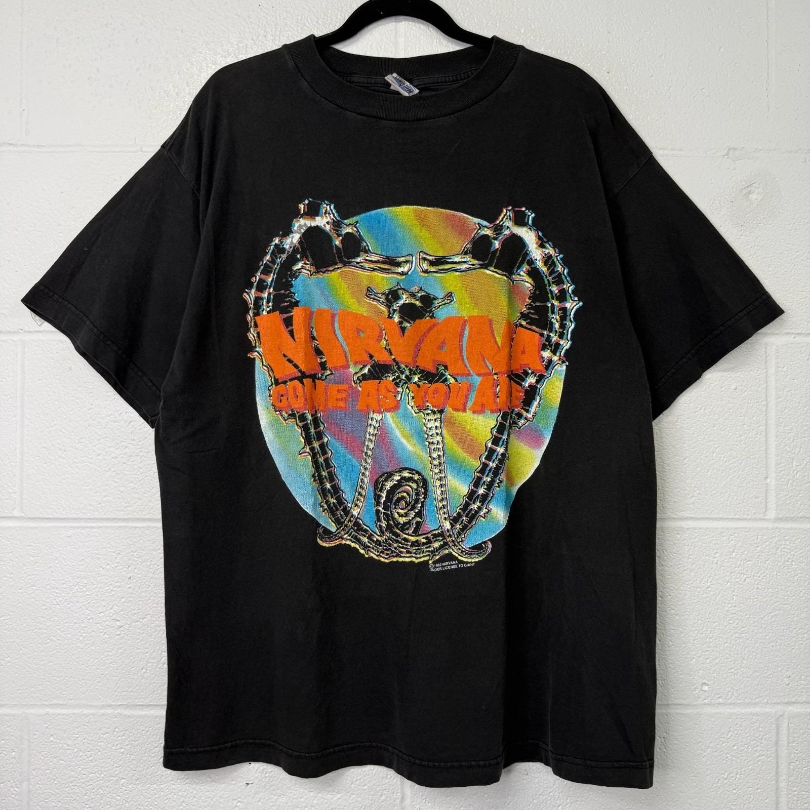 Nirvana vestibule - Etsy 日本