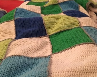 CROCHET INSTRUCTIONS: Cool Squares Blanket with beautiful border