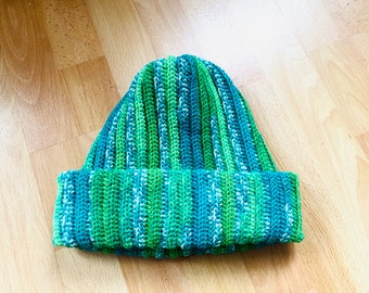 Warm, beautiful hat in shades of green