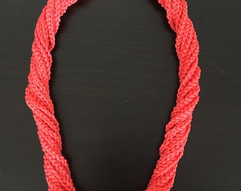unusual, chic crochet necklace in coral