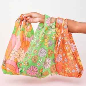 Twist and Shout Reusable Tote-Small, Reusable Handbag, Shopping Bag, Shopping Tote,  Reusable Shopping Bag, Shopping Tote