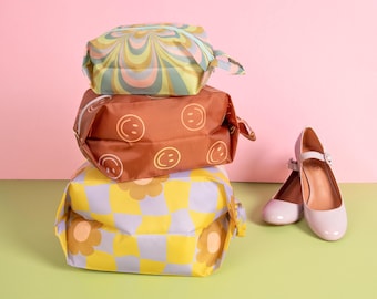 Cool Funky Daisy Packing Pouch Set