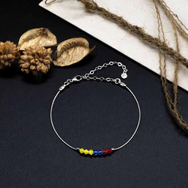 The "Chévere Colombia" Flagcelet, sterling silver handmade minimalist bracelet, colombian flag