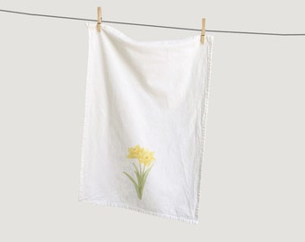 Daffodil Kitchen Tea Towel | 100% Cotton Dish Towel | Watercolor Floral Painted Textile | Flower | Everyday | Hostess Gift | Home Decor