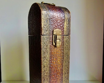 Antique English wooden bottle box chest stand storage container  in leather cover with a hook 1950