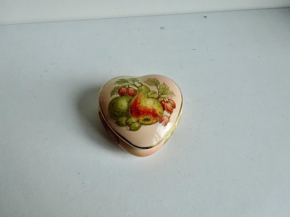 Vintage royal worcester palissy - Gem Vintage royal worcester palissy - Gem