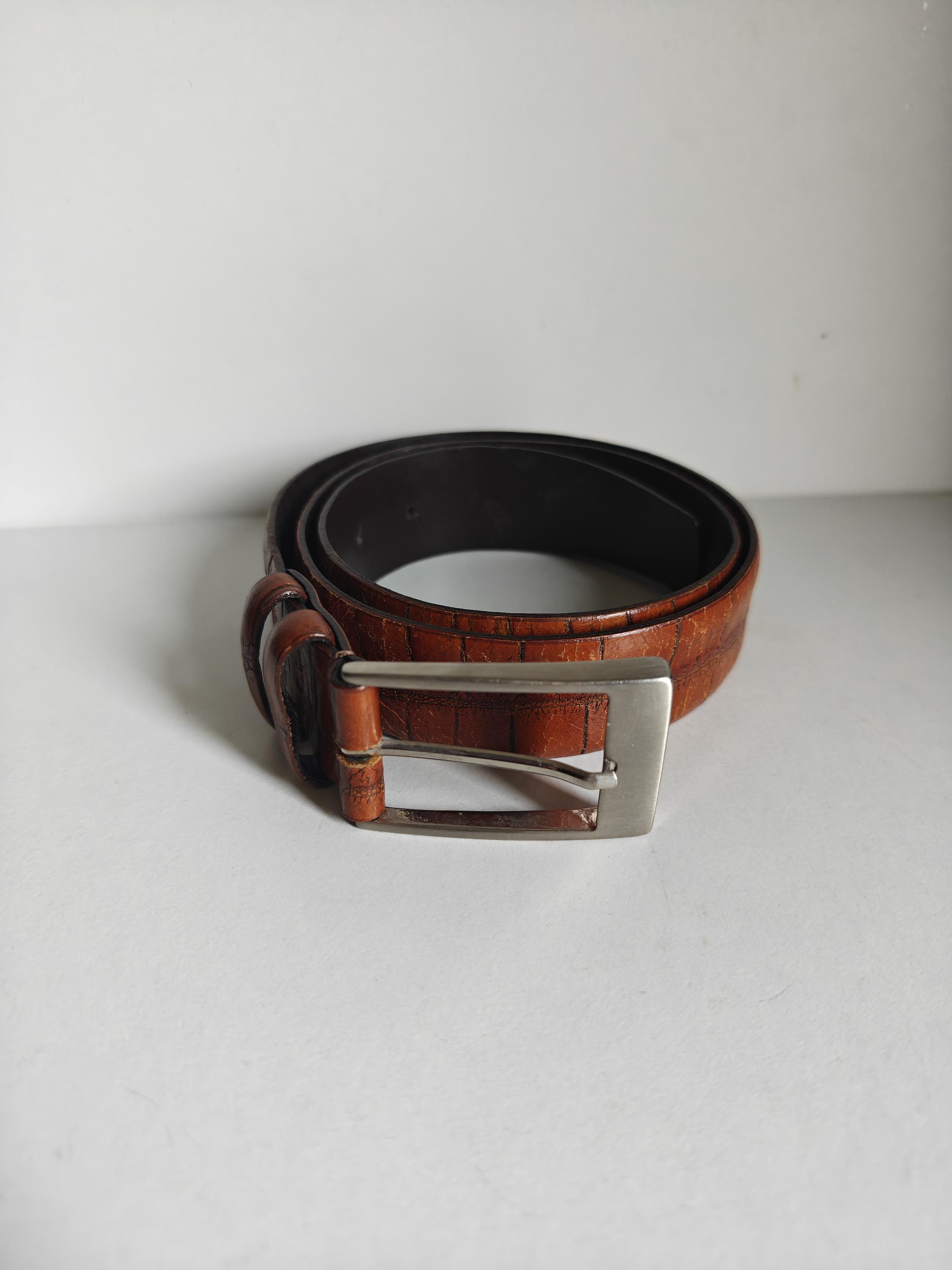 Vintage Guido Angeloni Butter Yellow Leather Belt Handmade Italy Silver Size 38 Guido Angeloni Genuine Leather Belt Handmade in Italy OLIVE  main image 4