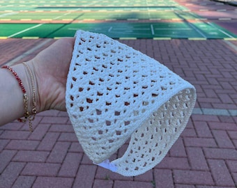 Patroon gehaakte hoofdband bandana: kanten hoofddoek, driehoekige sjaal (pdf + video)