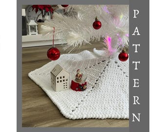 Crochet Tree Skirt Christmas  Pattern: Snowy Circle Vintage Style (PDF Download + Video) Holiday tree skirt
