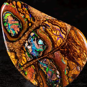 Australian Boulder Opal Pendant: 925 Silver, Natural Gemstone (38mm x 26mm, 47.00cts)