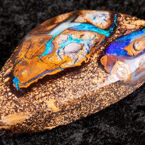 Opale Boulder 28 mm x 14 mm. 18,50cts image 7