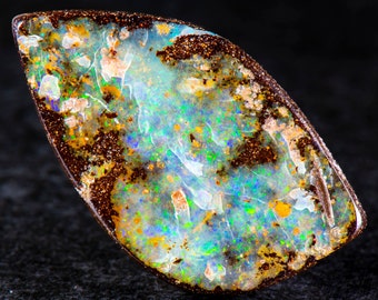 Boulder Opal 32mm x 18mm. 45.10cts