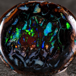 Australian Boulder Opal Pendant: 925 Silver, Natural Gemstone (21mm x 18mm, 21.55cts.)