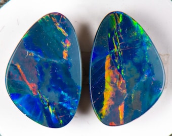 オーストラリア産オパールダブレット 13 mm x 06 mm。07.85カラット