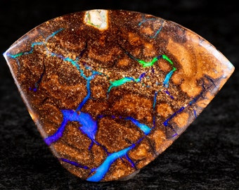 Boulder Opal 37mm x  28mm. 04cts