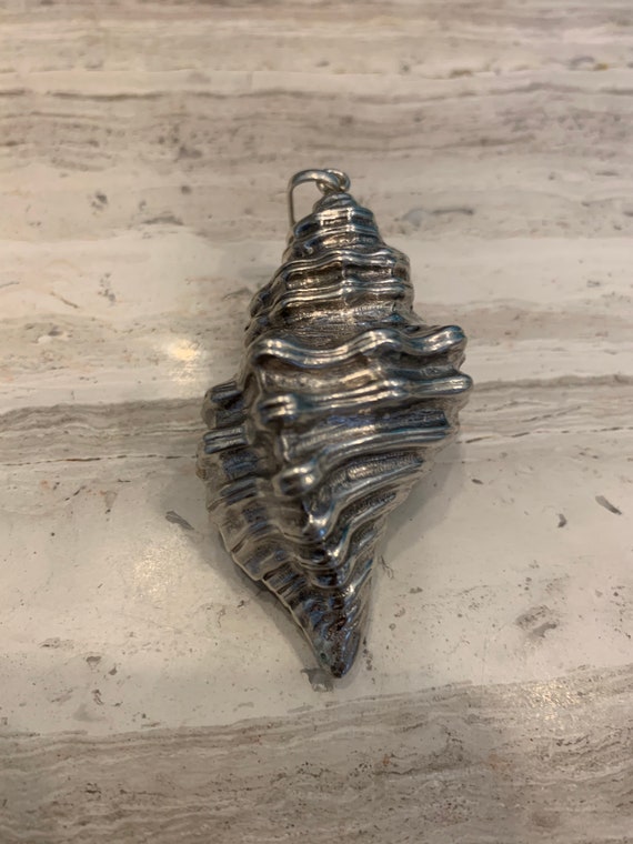 Beautiful Sterling seashell pendant - image 2