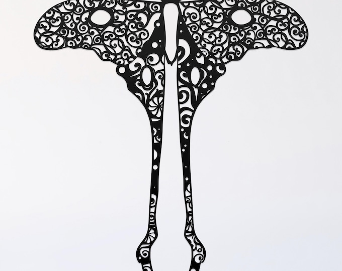 comet moth mandala svg, glowforge file, moth vinyl template, moth laser cut file, reptile svg, cuttable bug svg, clipart png