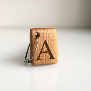 Personalized Oak Keychain: Engraved Wood Keyring