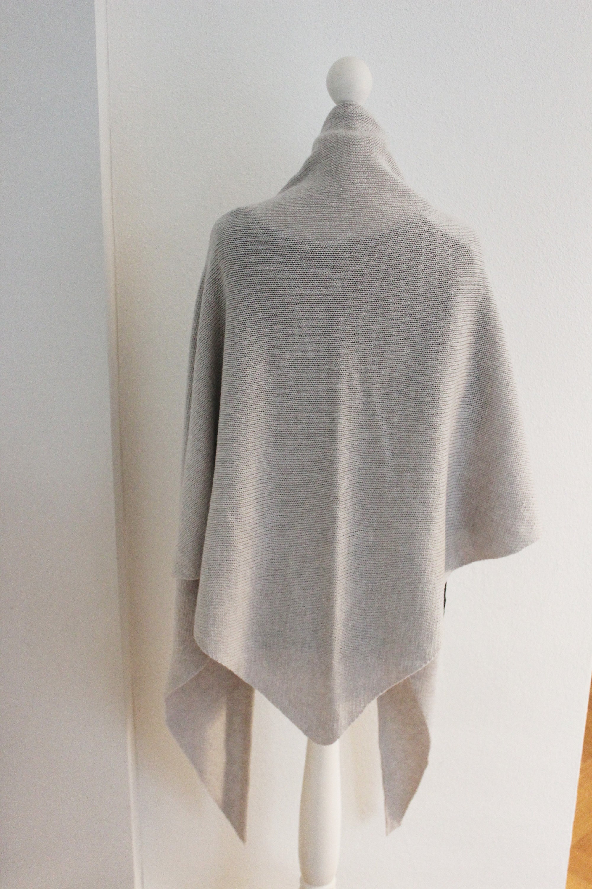 EDEL: Triangular cloth MEDIUM made of 100% cashmere cashmere | Etsy