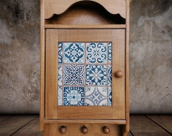 Wooden Key Box, Wall Key Cabinet, Key Holder Box, Key Storage, Key Hangers, Box Storage Cabinet, Key Organizer, Key Box,