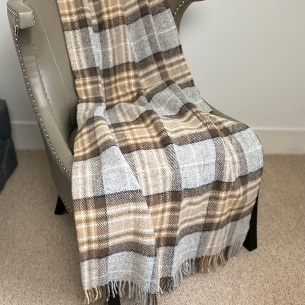 Large Grey Tartan Wool Fringed Throw Blanket  / Plaid Soft Wool Blanket / Made in UK