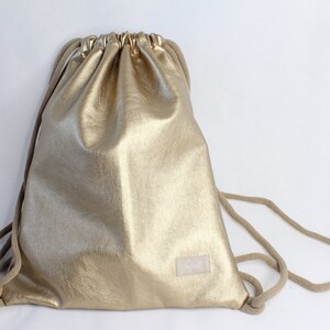 Turnbeutel / Rucksack Gold und Silber Bild 4