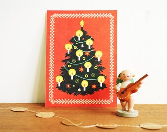 Postcard Christmas tree red // recycled paper eco-paint // climate positive