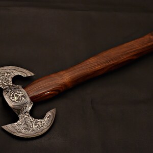 Warrior's Edge Damascus Steel Tomahawk Hatchet main image 1