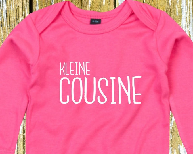 Langarm Body "kleine Cousine" Babybody  Baby Longsleeve Geschenk Geburt