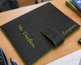 Personalisierte Zeugnismappe aus Kork – Zeitloses Design als Geschenk zur Einschulung