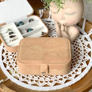 unusual jewelry box, jewelry box, cork, jewelry case, vegan, gifts for mom, gift idea girlfriend image 5