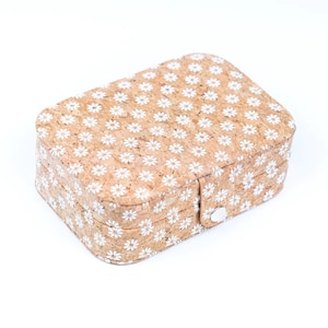 ausgefallenes Schmuckkästchen, Schmuckbox, Kork, Schmuck Etui, vegan, Geschenke zum Valentinstag, Geschenkidee Freundin