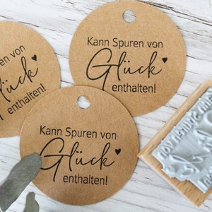 Stempel Kann Spuren von Glück enthalten, Gastgeschenke, Textstempel, Hochzeit, Candy Bar