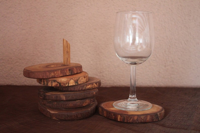 Set of 6 wooden coasters wooden olive & support image 3