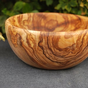 Olive Wood Salad Bowl 11cm  ** WOOD UNIQUE**